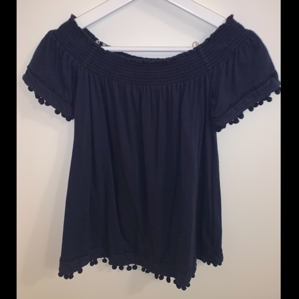 Crown and Ivy off the shoulder top